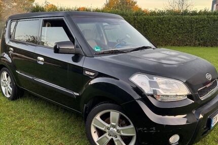 Kia Soul 113.000 km 4.900 &euro; Dinslaken 47539