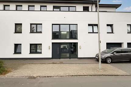 Wohnung zum Mieten in Krefeld 1.450 € 98 m² 3 zimmer