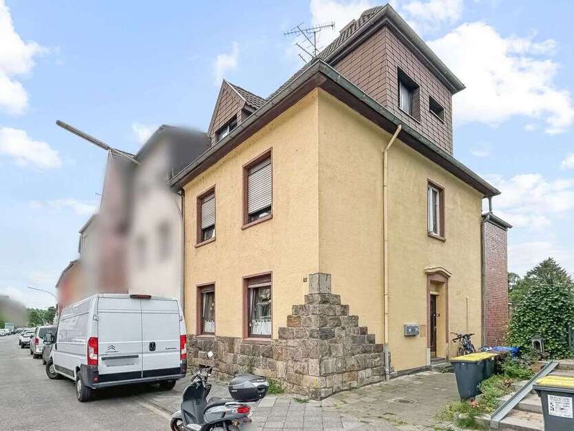 Haus zum Kaufen in Mönchengladbach 199.000 € 136 m²