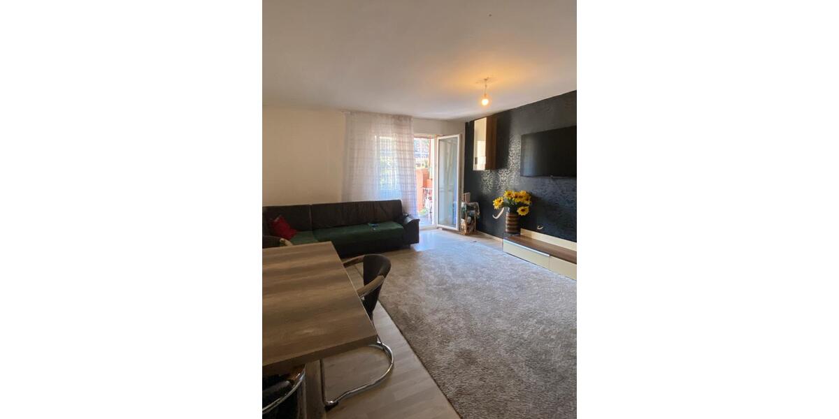 Erdgeschoßwohnung Krefeld Cracau - 4 Zimmer, 77 m&sup2;, 130.000&euro; | Angebot:26414886