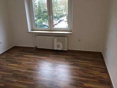 ATTRAKTIVES STADTHAUS IN ZENTRALER LAGE 15 zimmer