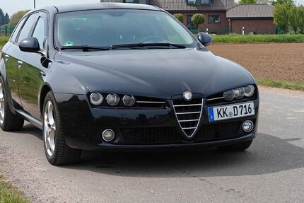 Alfa Romeo 159 313.091 km 1.999 &euro; Kempen 47906