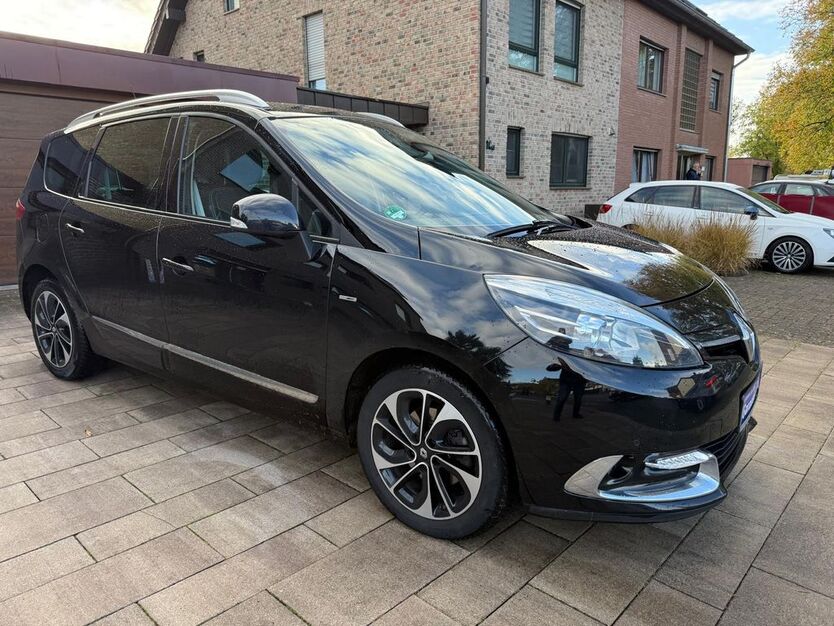 Renault Scenic 119.000 km 8.900 € Mönchengladbach - Odenkirchen 41199