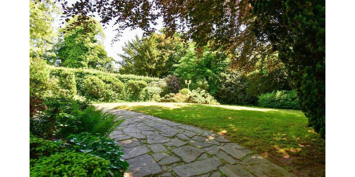 Einfamilienhaus Duisburg / Am Heidberg Ungelsheim - 5 Zimmer, 144 m&sup2;, 599.000&euro; | Angebot:24114124