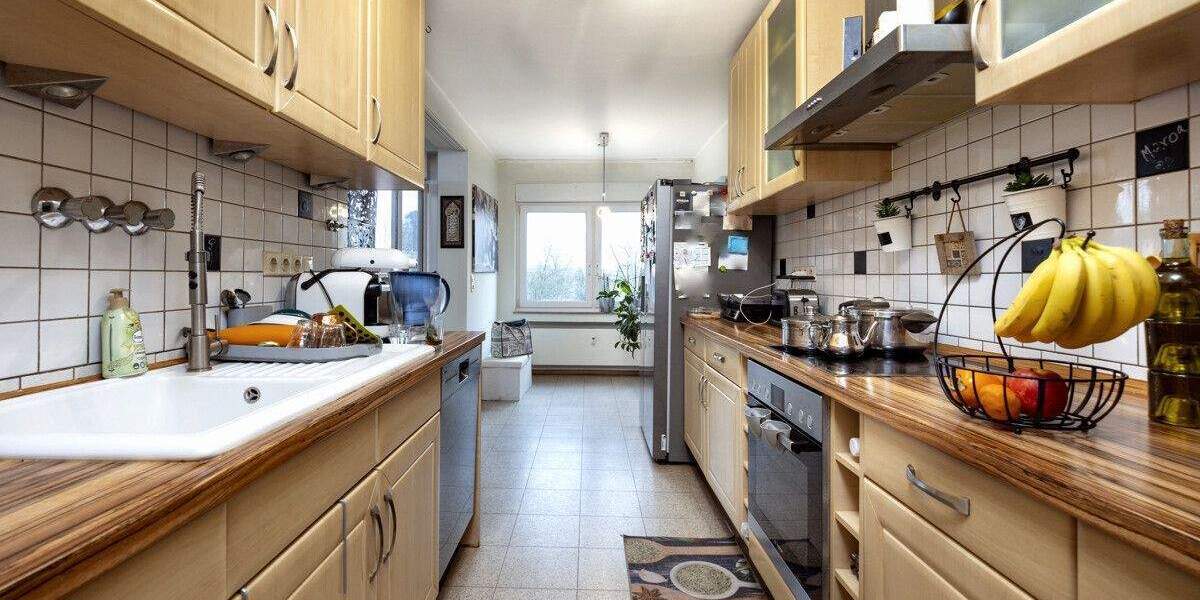 Etagenwohnung Meerbusch Büderich - 4 Zimmer, 93 m&sup2;, 340.000&euro; | Angebot:24278295