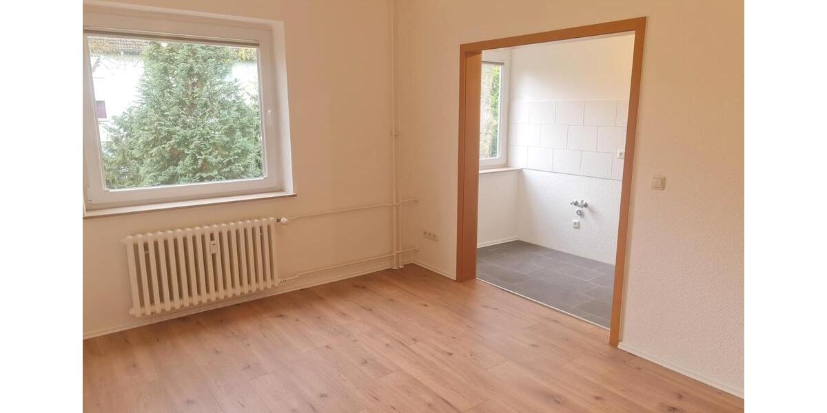 Etagenwohnung Duisburg Ruhrort - 1 Zimmer, 43 m&sup2;, 335&euro; | Angebot:26102036