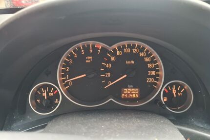 Opel Combo 241.486 km 2.499 &euro; Düsseldorf 40227