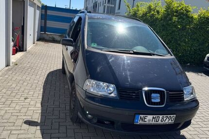 Seat Alhambra 201.000 km 4.000 &euro; Willich 47877