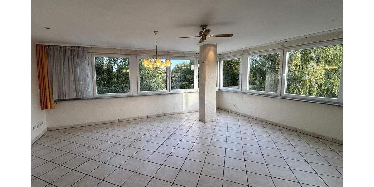 Etagenwohnung Krefeld Inrath/Kliedbruch - 4 Zimmer, 100 m&sup2;, 150.000&euro; | Angebot:25390317