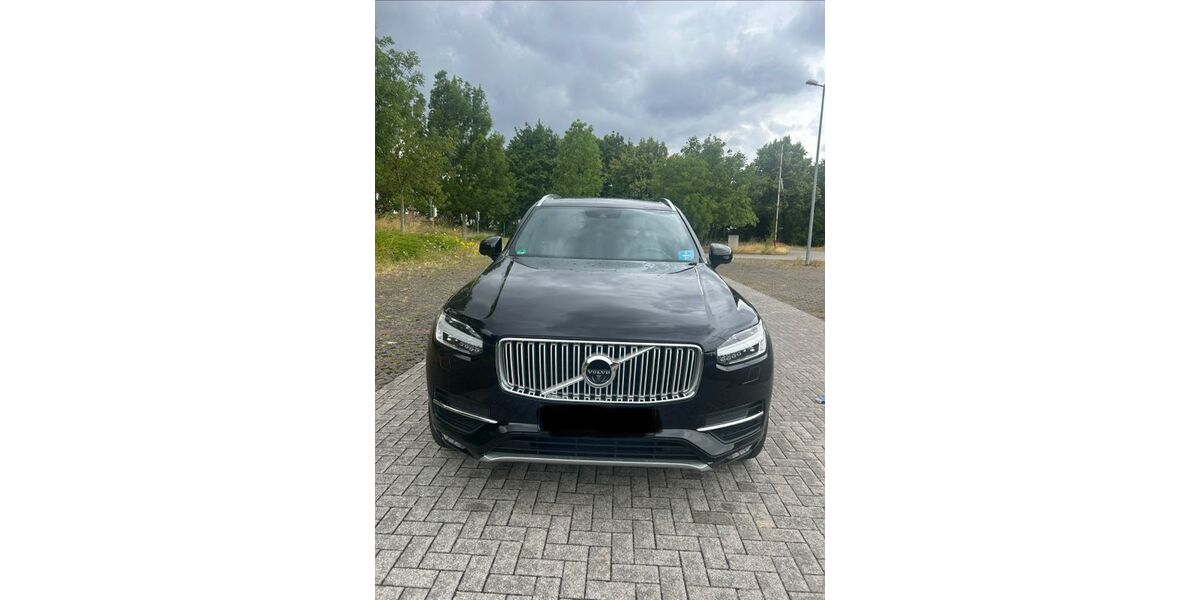 Volvo XC90 206.000 km 19.200 &euro; Neuss 41470