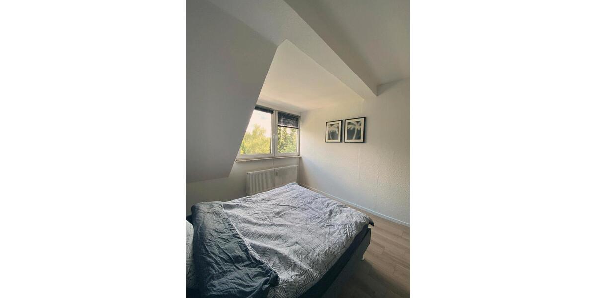 Dachgeschoßwohnung Essen Frillendorf - 3.5 Zimmer, 65 m&sup2;, 169.900&euro; | Angebot:27111012