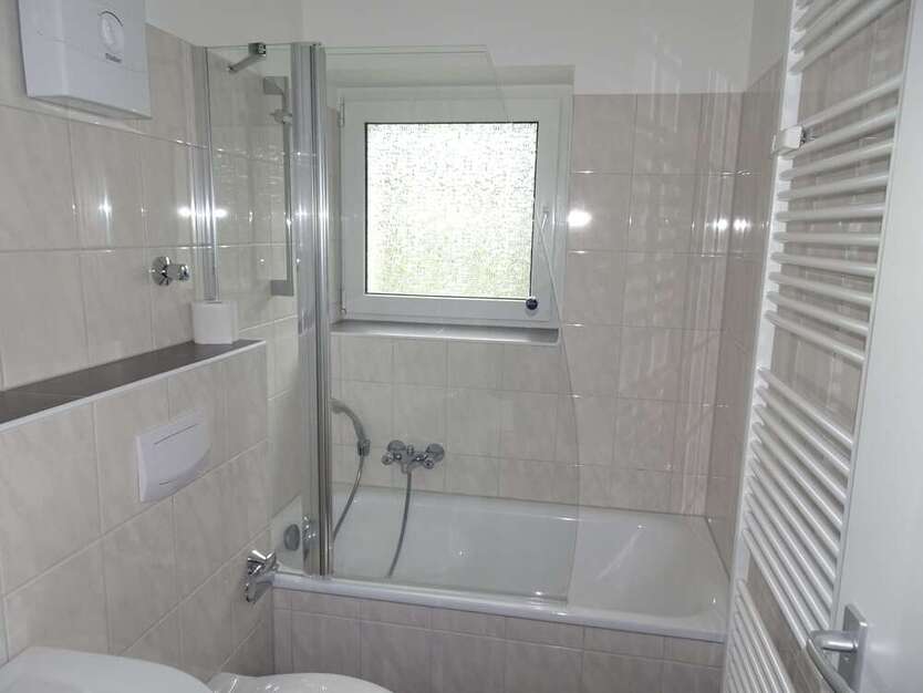 Wohnung zum Mieten in Wuppertal 194,80 € 27.67 m²