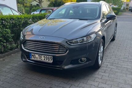 Ford Mondeo 110.000 km 10.500 &euro; Moers 47445