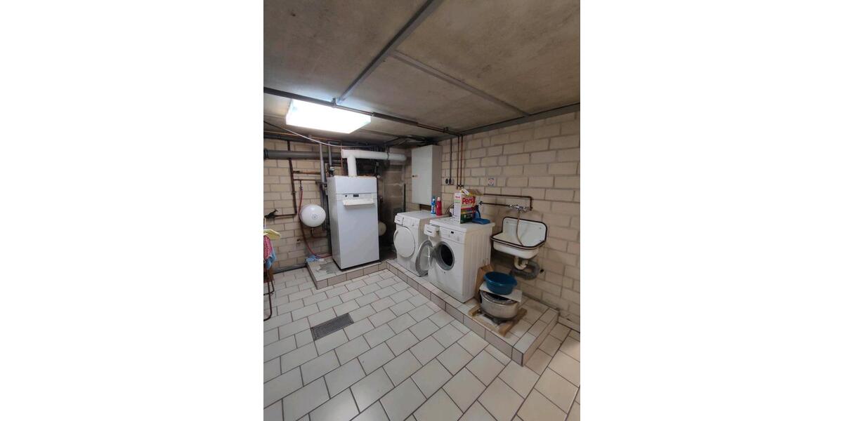 Reihenhaus Essen Stadtbezirk V - 4.5 Zimmer, 140 m&sup2;, 360.000&euro; | Angebot:26994683
