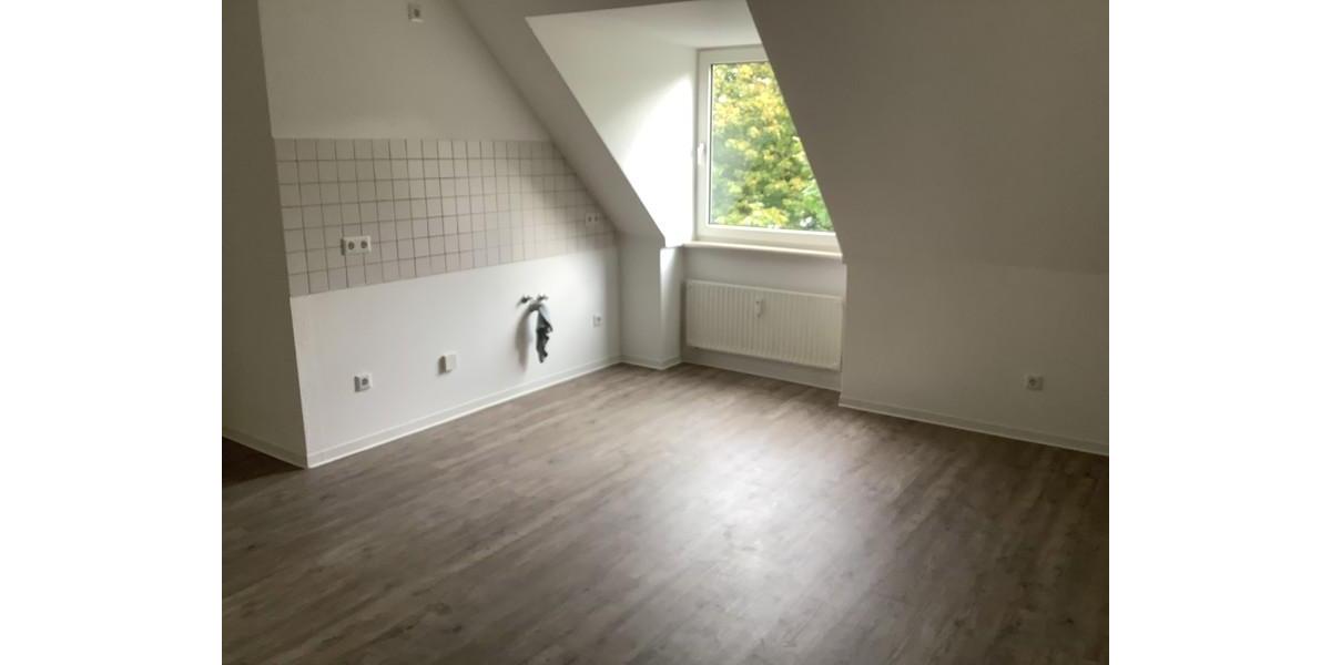 Dachgeschoßwohnung Gelsenkirchen Buer - 2 Zimmer, 50 m&sup2;, 369&euro; | Angebot:19932693
