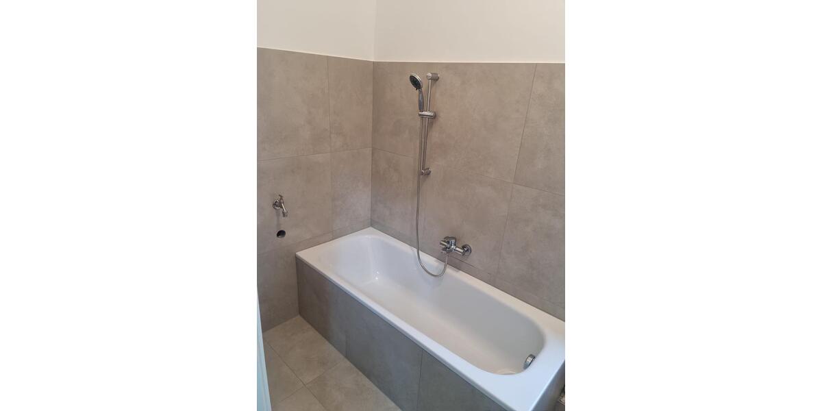 Etagenwohnung Gelsenkirchen Ückendorf - 3 Zimmer, 78 m&sup2;, 841&euro; | Angebot:25616640