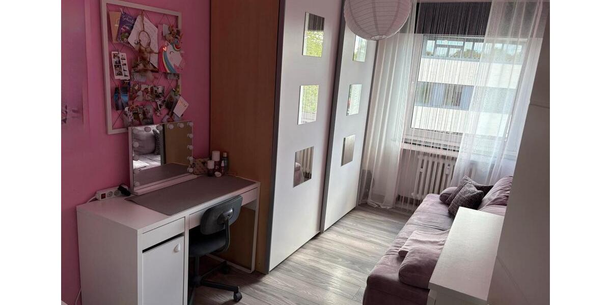 Etagenwohnung Duisburg Hamborn - 3.5 Zimmer, 76 m&sup2;, 157.500&euro; | Angebot:26903177
