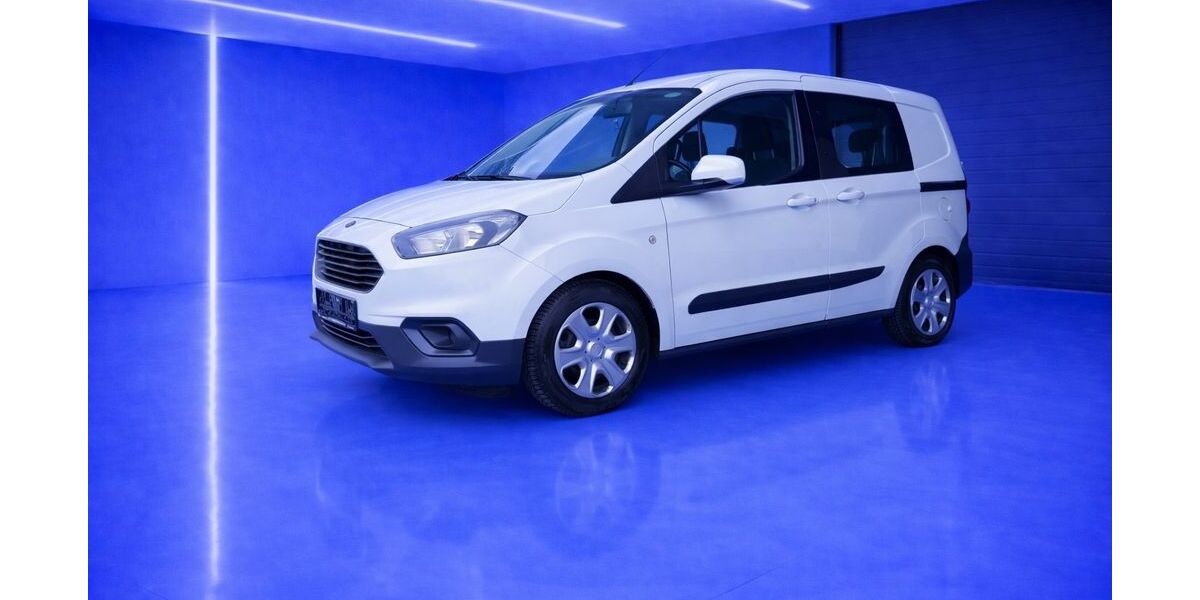 Ford Transit Courier 154.000 km 8.400 &euro; Essen 45141