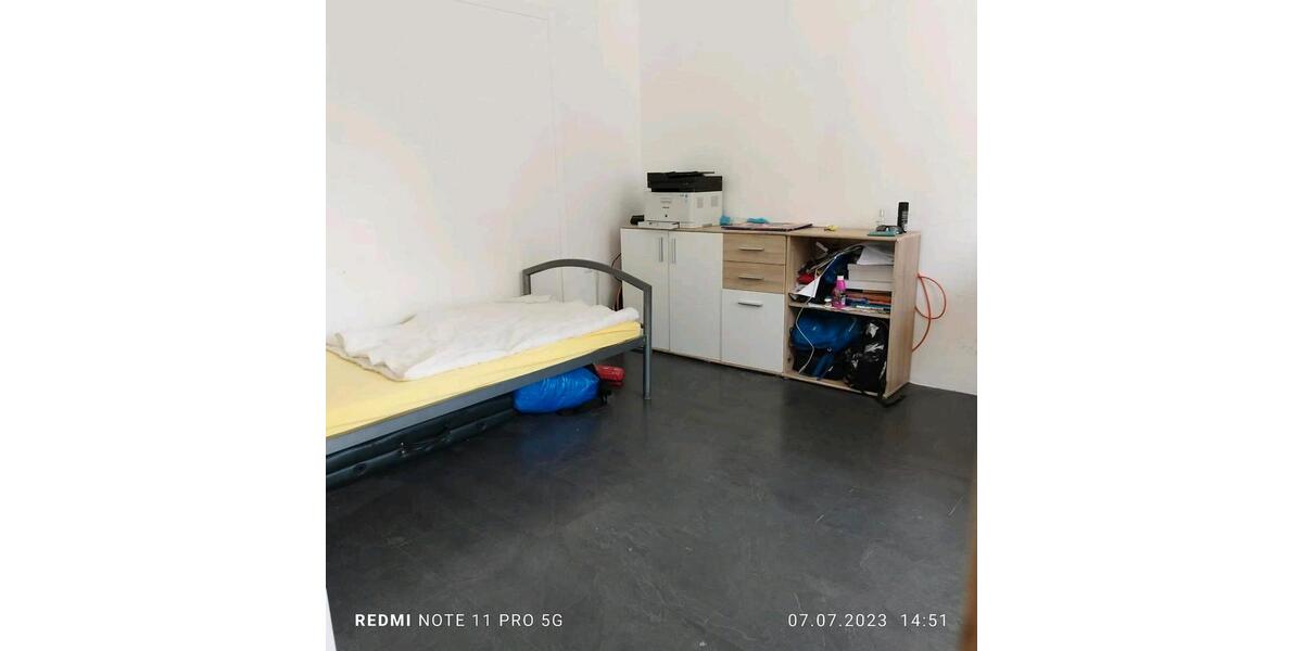 Reihenmittel Haus in schöner Lage zu verkaufen Provisionsfrei zimmer