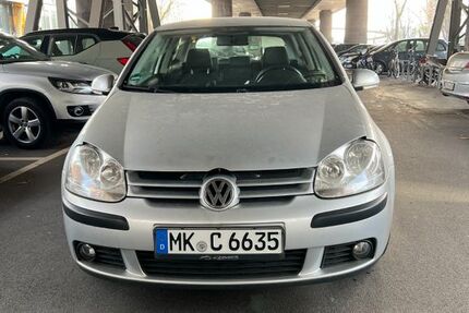 VW Golf 235.000 km 1.699 &euro; Düsseldorf 40468