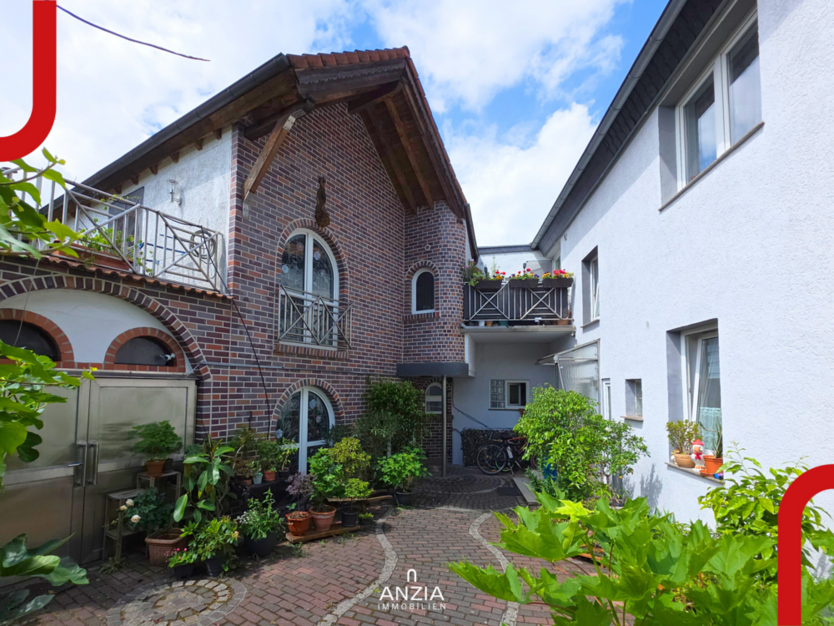 Haus zum Kaufen in Düsseldorf 895.000 € 273 m²