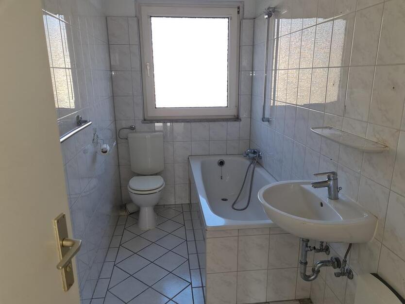 Super geschnittene 3-Zimmer-Wohnung mit Balkon zu vermieten! zimmer