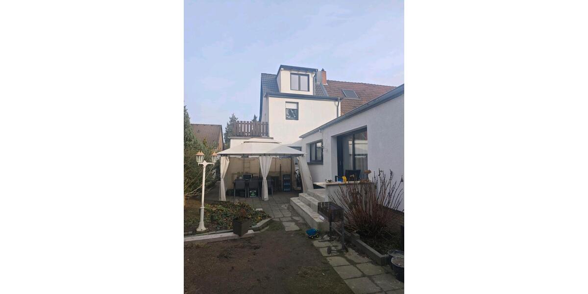 Reihenhaus Meerbusch Kierst - 5.5 Zimmer, 110 m&sup2;, 660.000&euro; | Angebot:24770605