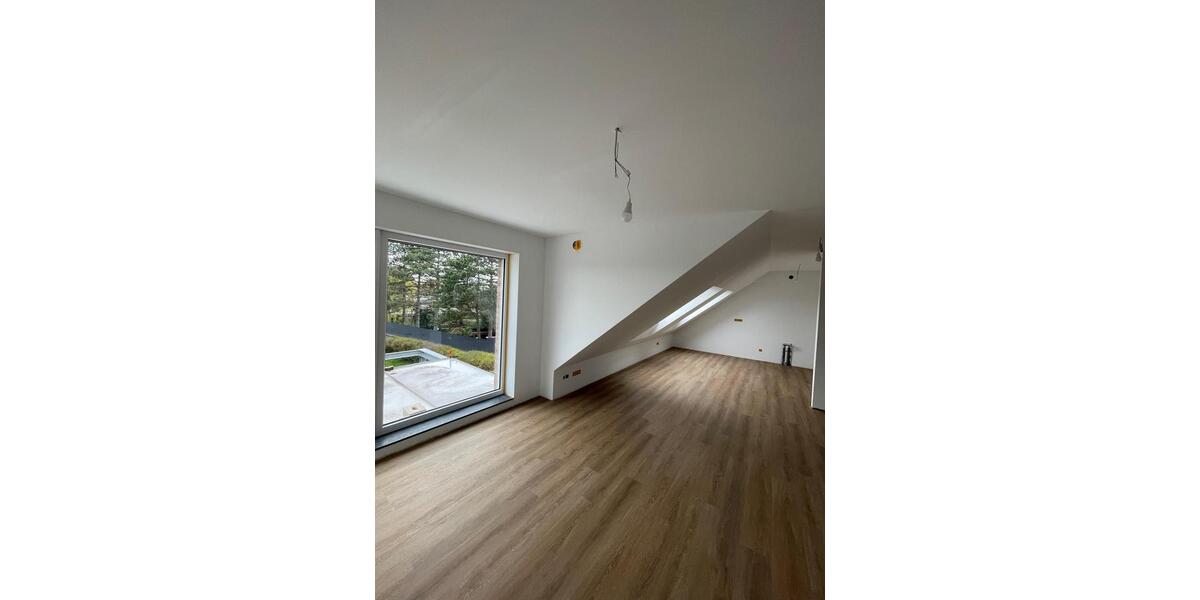 Dachgeschoßwohnung Kempen - 1.5 Zimmer, 72 m&sup2;, 1.075&euro; | Angebot:26313523