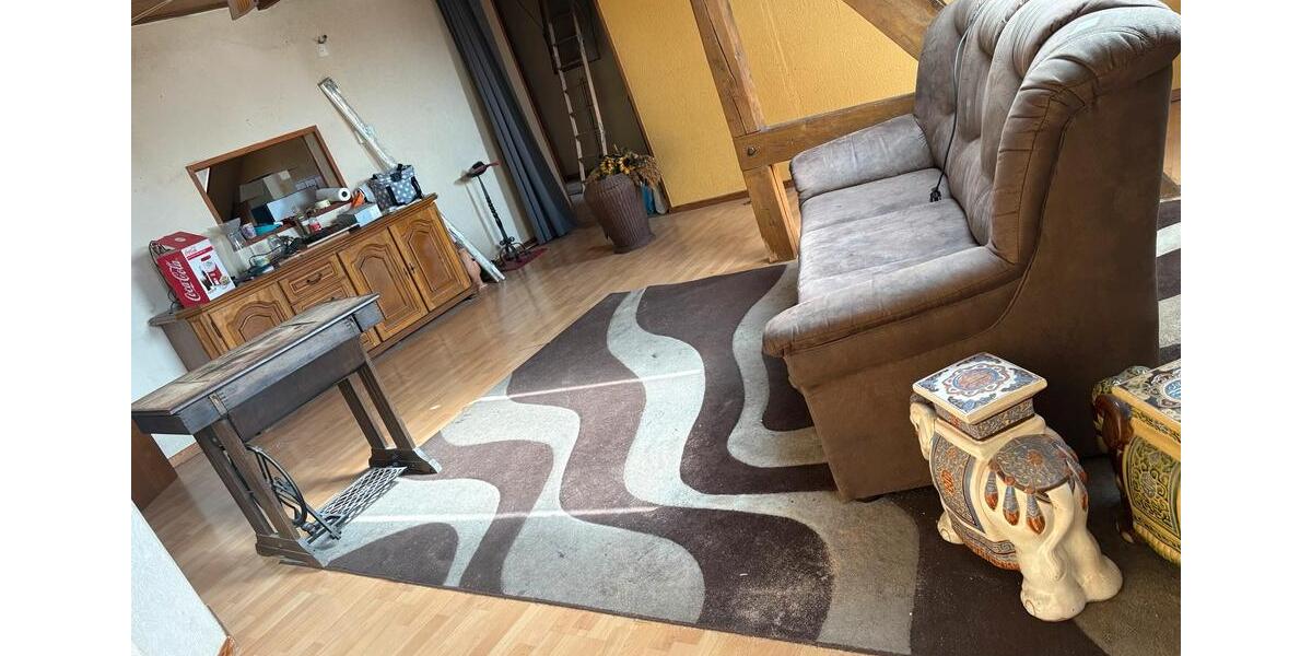 Dachgeschoßwohnung Krefeld Gartenstadt - 6 Zimmer, 109 m&sup2;, 330.000&euro; | Angebot:27413714