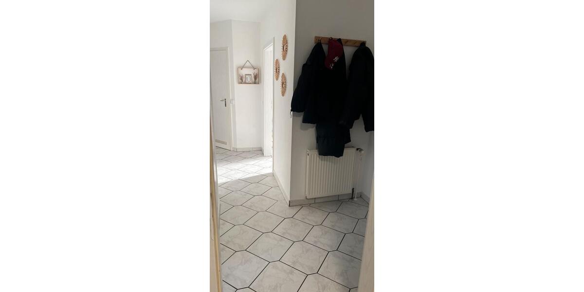 Etagenwohnung Gelsenkirchen - 3.5 Zimmer, 76 m&sup2;, 180.000&euro; | Angebot:26652464