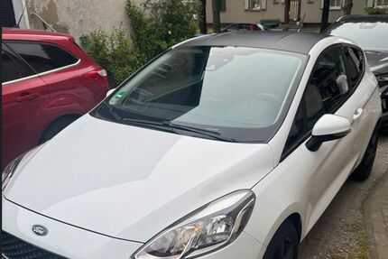 Ford Fiesta 62.350 km 6.950 &euro; Moers 47443