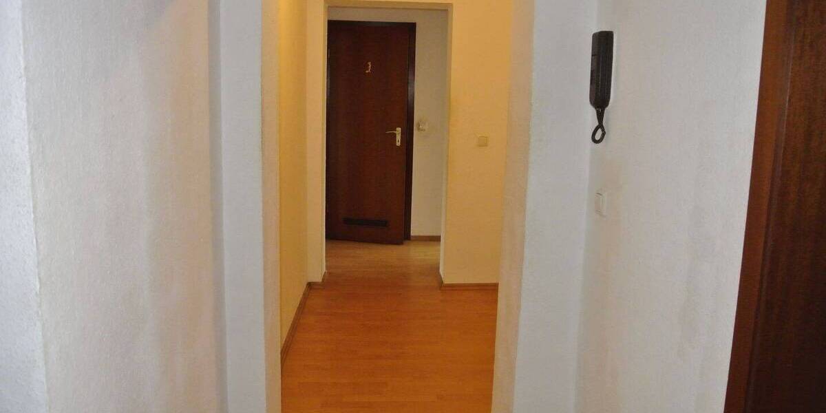 Etagenwohnung Mülheim an der Ruhr Mitte-Ost - 3 Zimmer, 98 m&sup2;, 650&euro; | Angebot:26392075