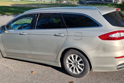 Ford Mondeo 250.000 km 5.950 &euro; Düsseldorf 40591