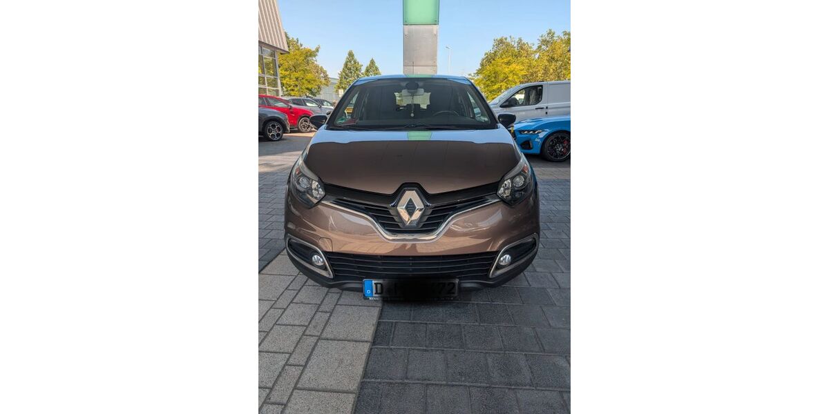 Renault Captur 139.700 km 5.900 &euro; Düsseldorf 40223