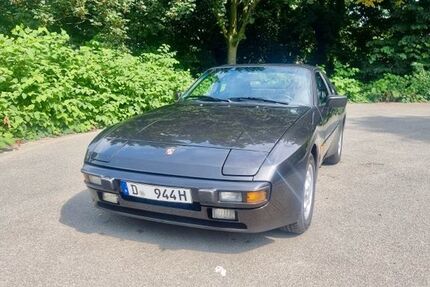 Porsche 944 229.000 km 26.944 € Düsseldorf 40489
