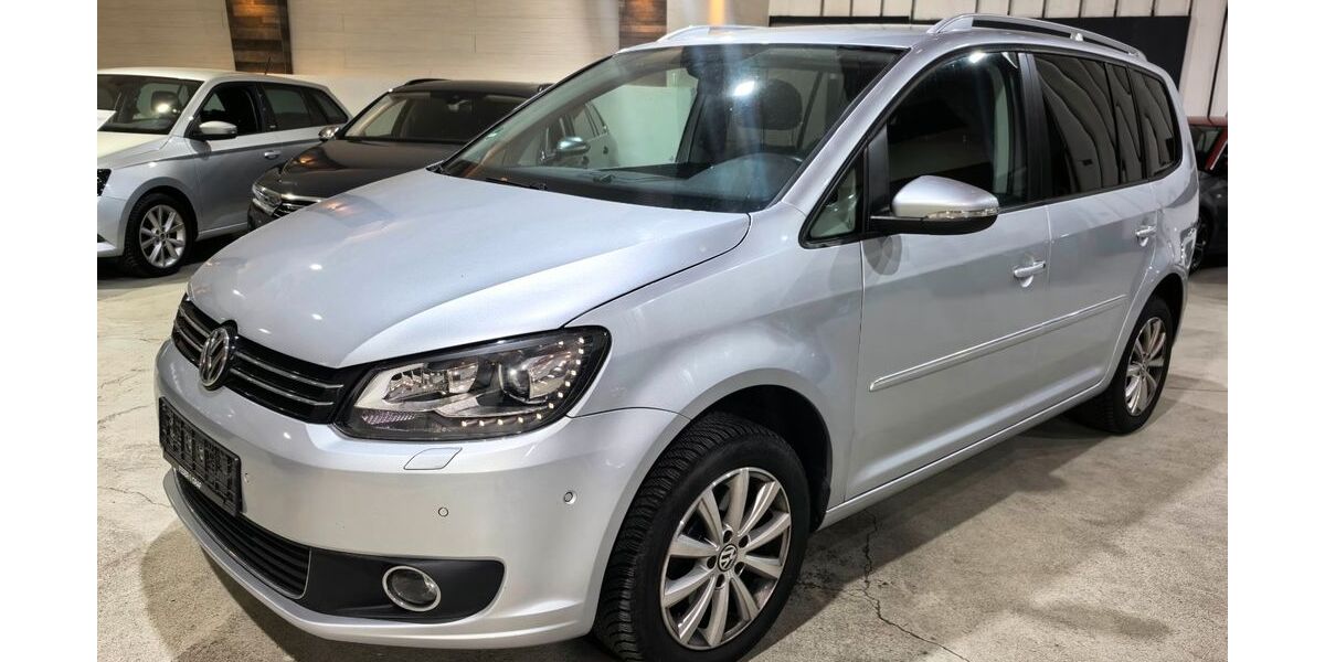 VW Touran 69.992 km 12.500 &euro; Voerde 46562