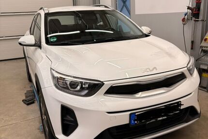Kia Stonic 37.100 km 16.000 &euro; Moers 47447