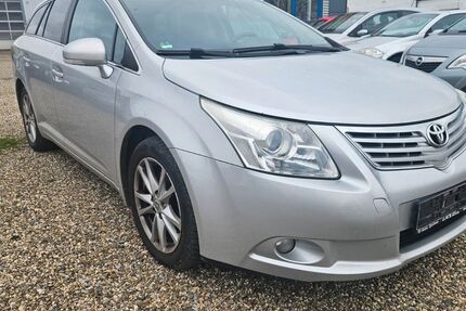 Toyota Avensis 326.000 km 3.950 &euro; Rheinberg 47495