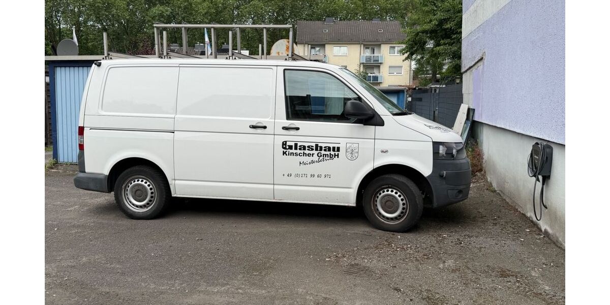 VW T5 Transporter 145.000 km 11.700 &euro; Oberhausen 46145