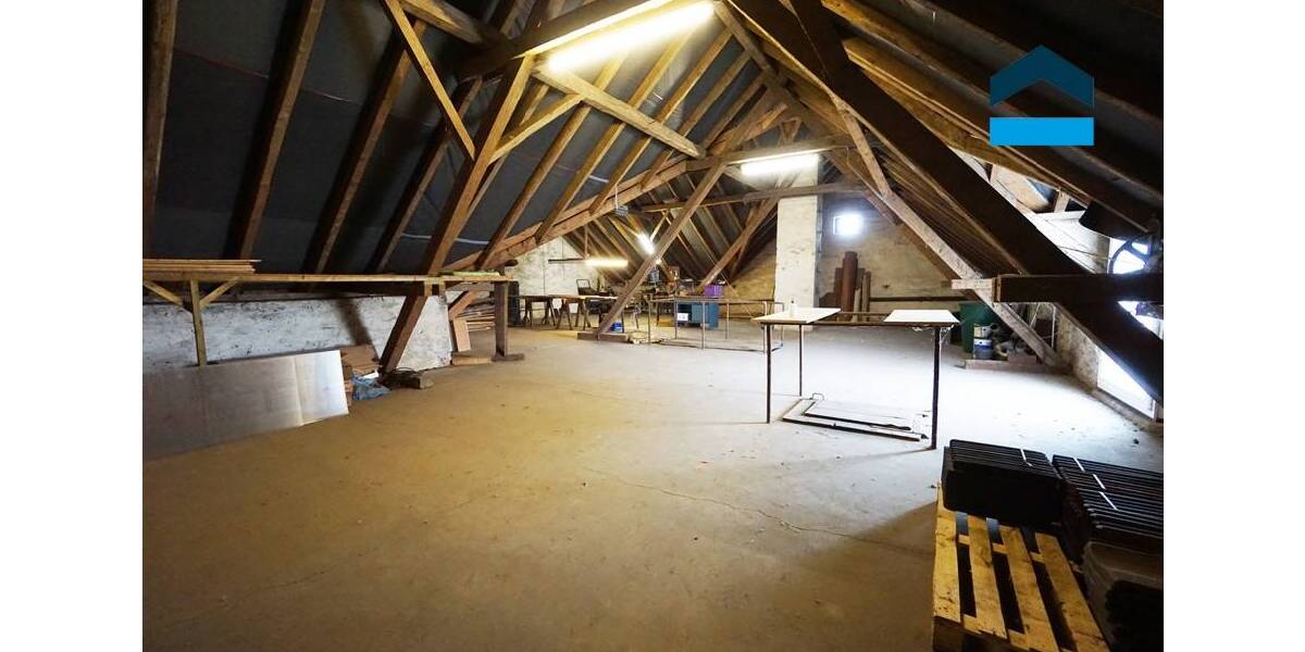 Mehrfamilienhaus, Wohnhaus Kamp-Lintfort Hoerstgen - 8 Zimmer, 360 m&sup2;, 790.000&euro; | Angebot:23972072