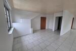 Dachgeschoßwohnung Duisburg Hochheide - 2 Zimmer, 90 m&sup2;, 896&euro; | Angebot:26068541