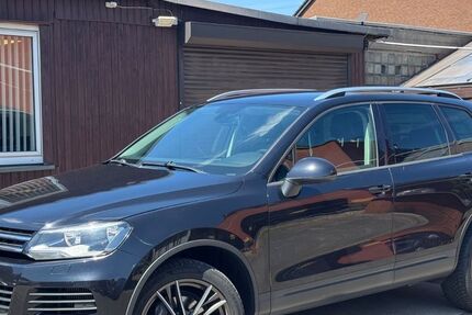 VW Touareg 195.000 km 11.900 &euro; Duisburg 47179