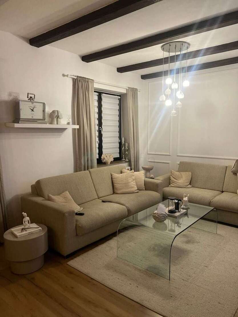 Haus zum Kaufen in Duisburg 829.000 € 322 m² 10 zimmer