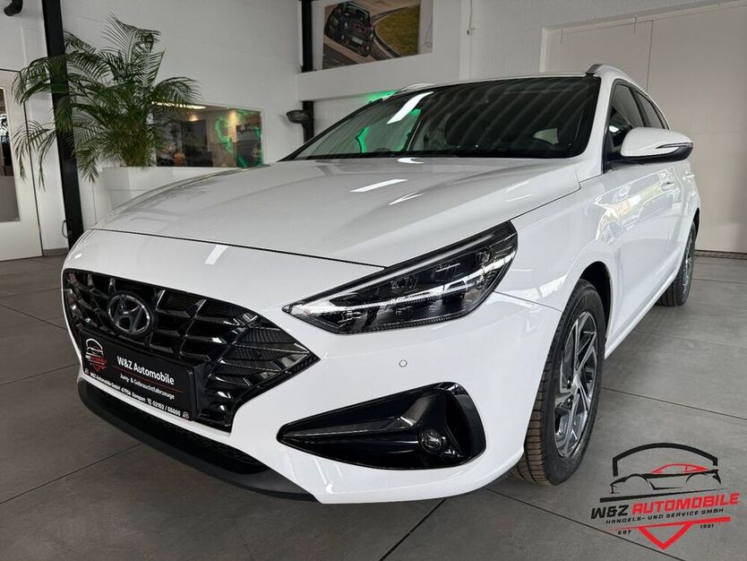 i30