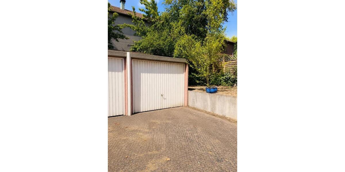 Dachgeschoßwohnung Duisburg Huckingen - 3 Zimmer, 70 m&sup2;, 200.000&euro; | Angebot:27425714