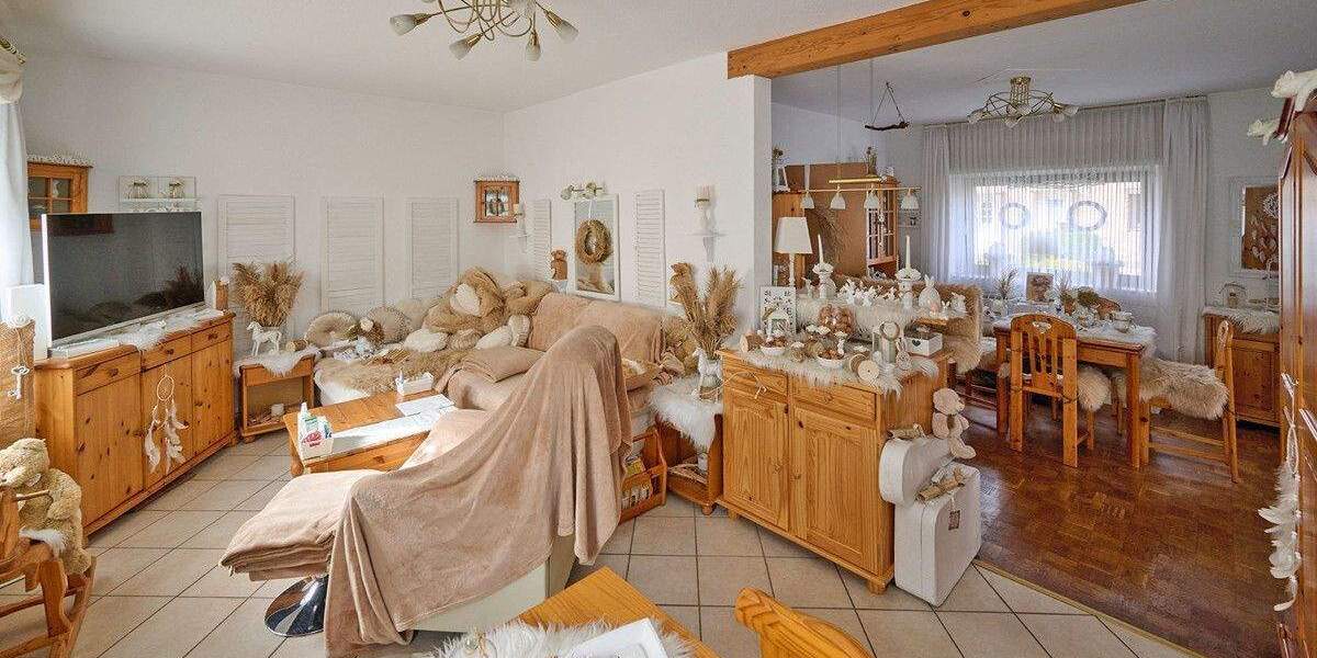 Doppelhaushälfte Moers Moers-Mitte - 3 Zimmer, 112 m&sup2;, 275.000&euro; | Angebot:24516874