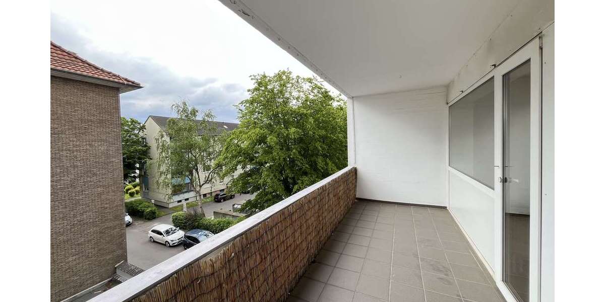Etagenwohnung Düsseldorf Unterrath - 2 Zimmer, 71 m&sup2;, 285.000&euro; | Angebot:27153975