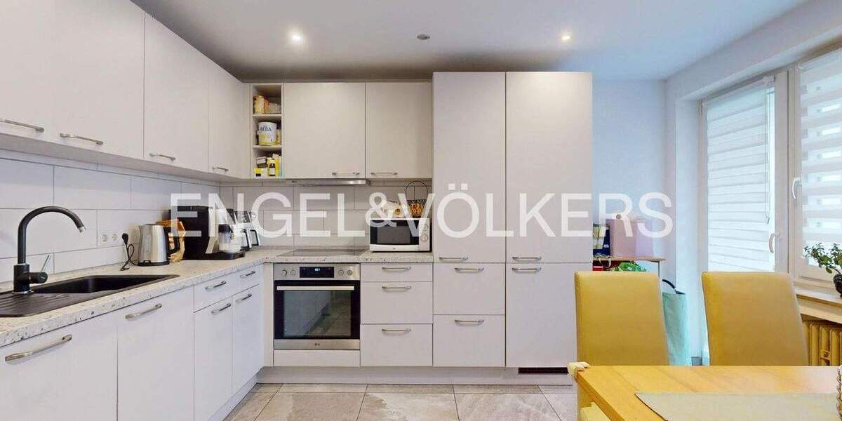 Etagenwohnung Moers Moers-Mitte - 5 Zimmer, 156 m&sup2;, 375.000&euro; | Angebot:23987140
