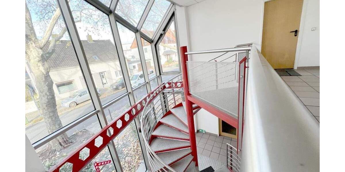 Gewerbeobjekt Oberhausen Osterfeld-West - 2 Zimmer, 455&euro; | Angebot:25748232