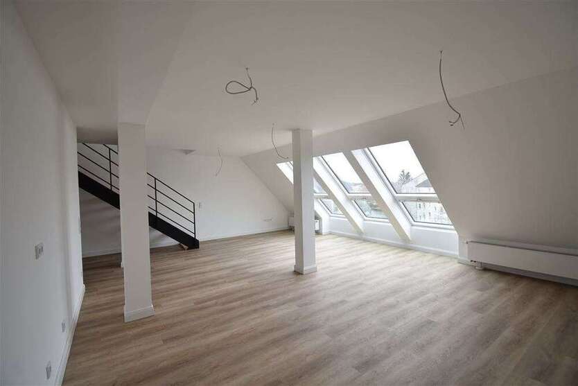 Wohnung zum Mieten in Düsseldorf 1.500 € 117.39 m²
